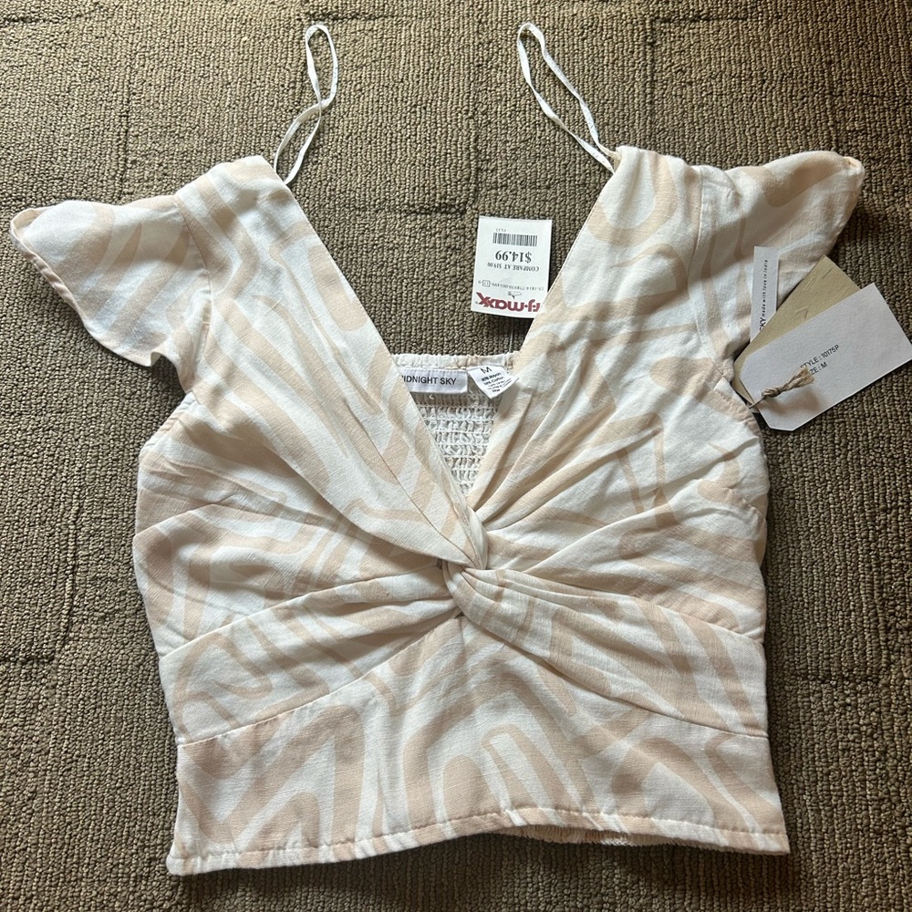 TJ MAXX TOP 🌷☀️